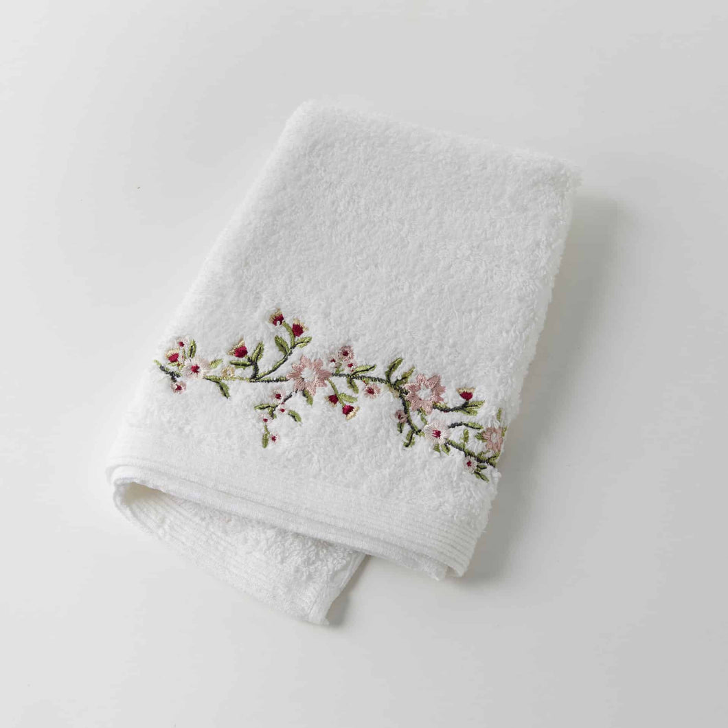 Decorative Towels - Trailing Rose Face Washer
